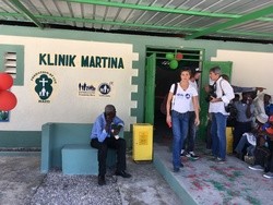 Haiti, inaugurata negli slums la nuova clinica medica per famiglie `Klinik Martina`