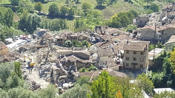 Terremoto Centro Italia, costruiamo insieme una scuola per i bambini di Arquata del Tronto