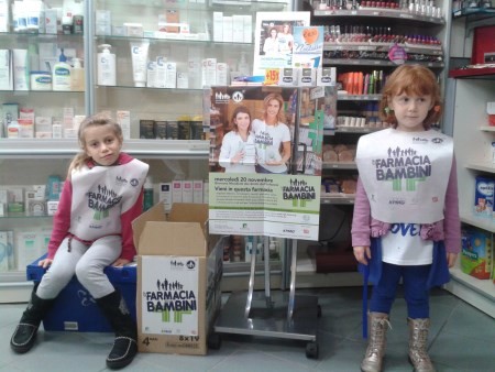 Grazie a `In farmacia per i bambini` raccolte in 330 farmacie italiane 24.106 confezioni di prodotti baby care  e farmaci ad uso pediatrico, che saranno destinati a oltre 40 onlus che aiutano i bambini in Italia e alle Case Orfanotrofio NPH 