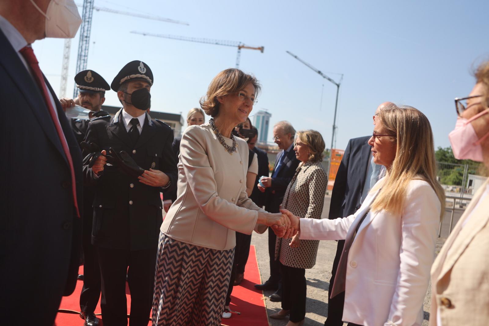 La Ministra Marta Cartabia in visita all'IPM Beccaria per conoscere il progetto Palla al Centro