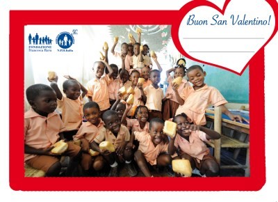 Augura Buon San Valentino con le cartoline dono ed e-cards che aiutano i bambini di Haiti