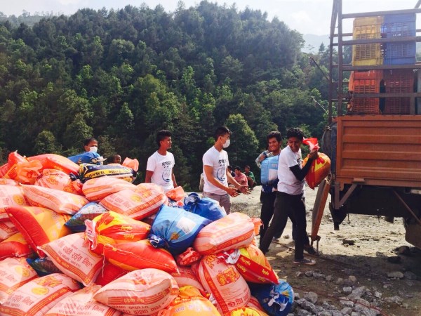 Un aiuto urgente per il Nepal