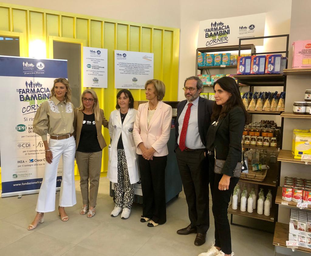 Fondazione BPM e Fondazione Francesca Rava – N.P.H. Italia Onlus inaugurano il corner In farmacia per i bambini a Baranzate, il comune più multietnico d'Italia,  a contrasto della povertà sanitaria dei minori e delle loro famiglie